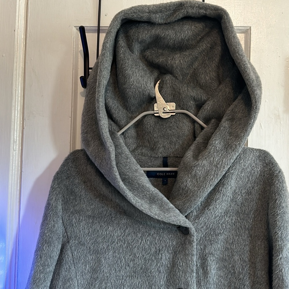 BB—Cole Haan jacket - Picture 12 of 15